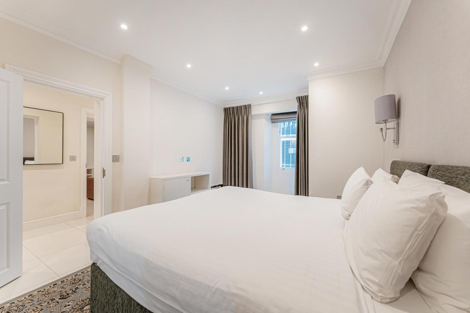 อพาร์ตเมนต์ เชสแฮม คอร์ต Aparthotel ลอนดอน ภายนอก รูปภาพ